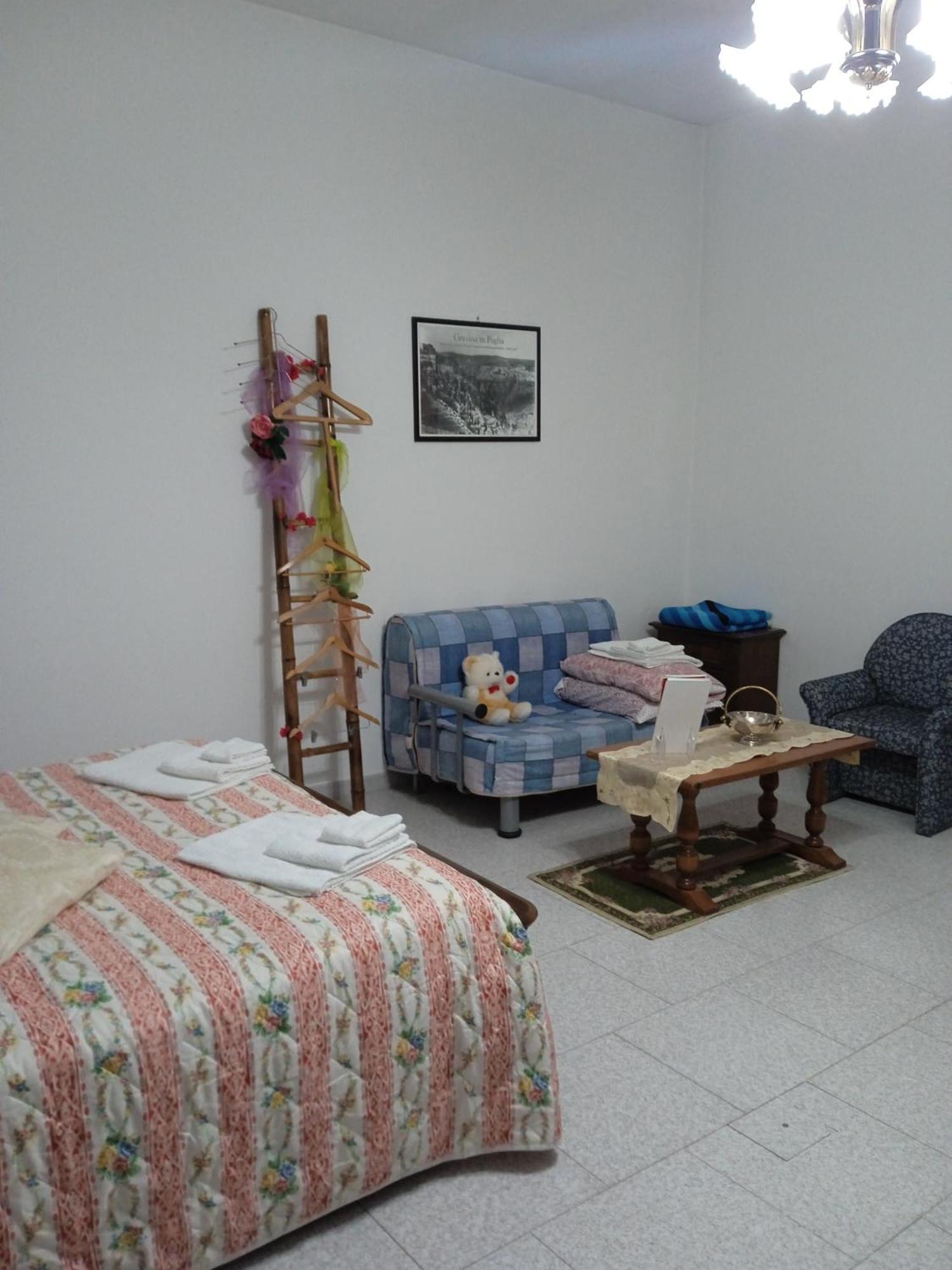 B&B La Casa Dell'Ospite กราวีนา อิน ปูเลีย ภายนอก รูปภาพ